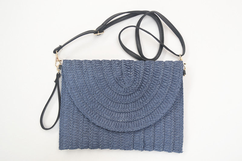Women’s Summer Straw Bag – Chic & breezy.