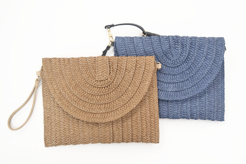 Women’s Summer Straw Bag – Chic & breezy.