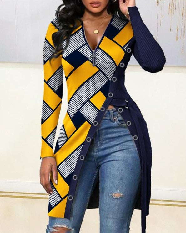 V-neck Long-sleeved High Slit T-shirt