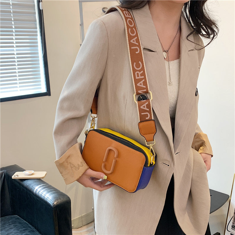 Chic Carryall