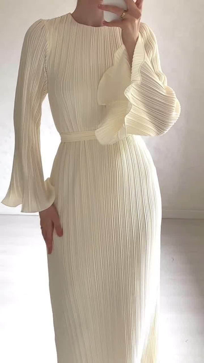 Elegant Pleated Bell Sleeve Mid-length Dress