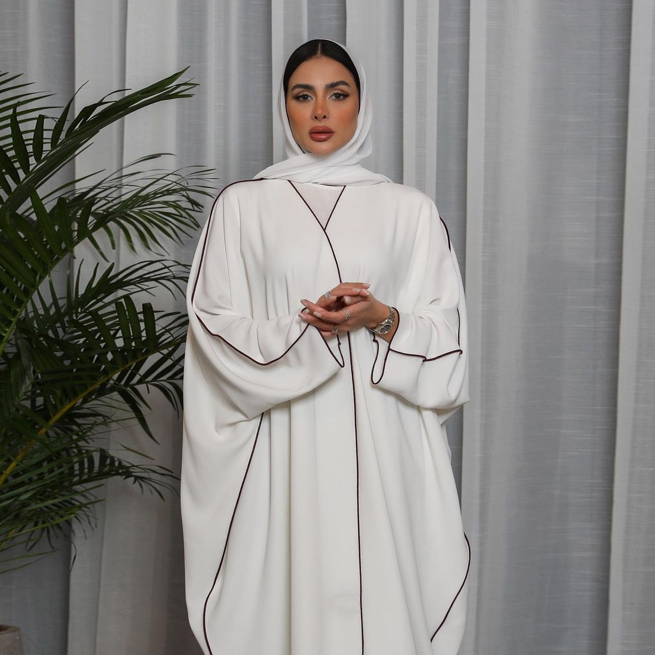 LINA ABAYA