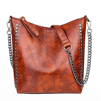 New Female Retro Large-capacity PU Soft Leather Rivet