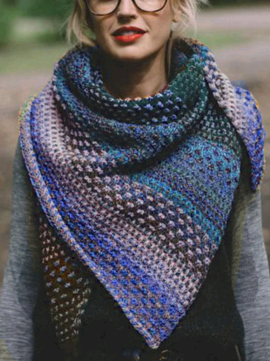 Triangle scarf