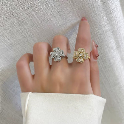 European And American Rotating Clover Ring Female Ins Style