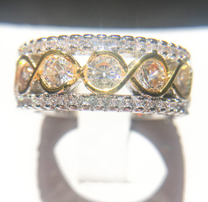 "Promise Radiance: Zircon Stone Women's Ring"